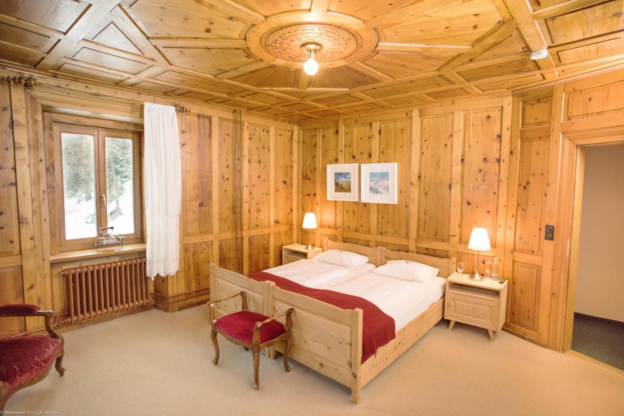 Hotel Veduta Cinuos-Chel Екстер'єр фото