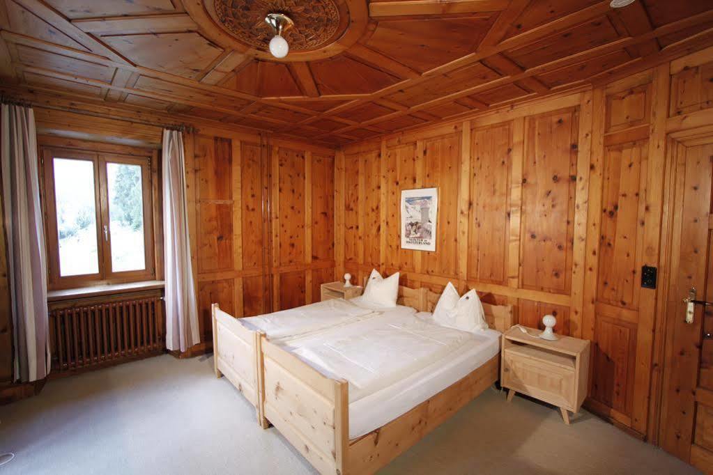 Hotel Veduta Cinuos-Chel Екстер'єр фото
