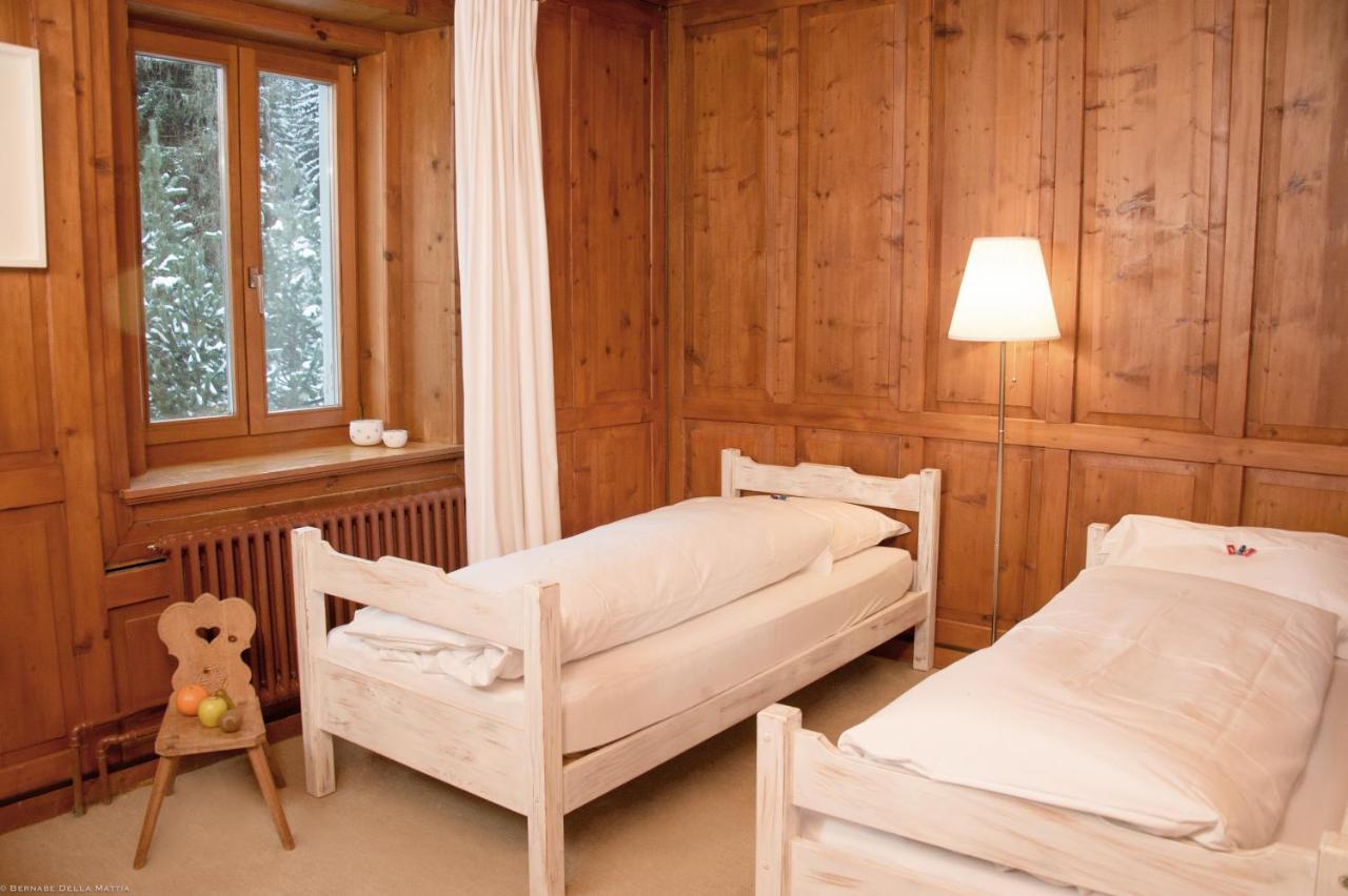 Hotel Veduta Cinuos-Chel Екстер'єр фото